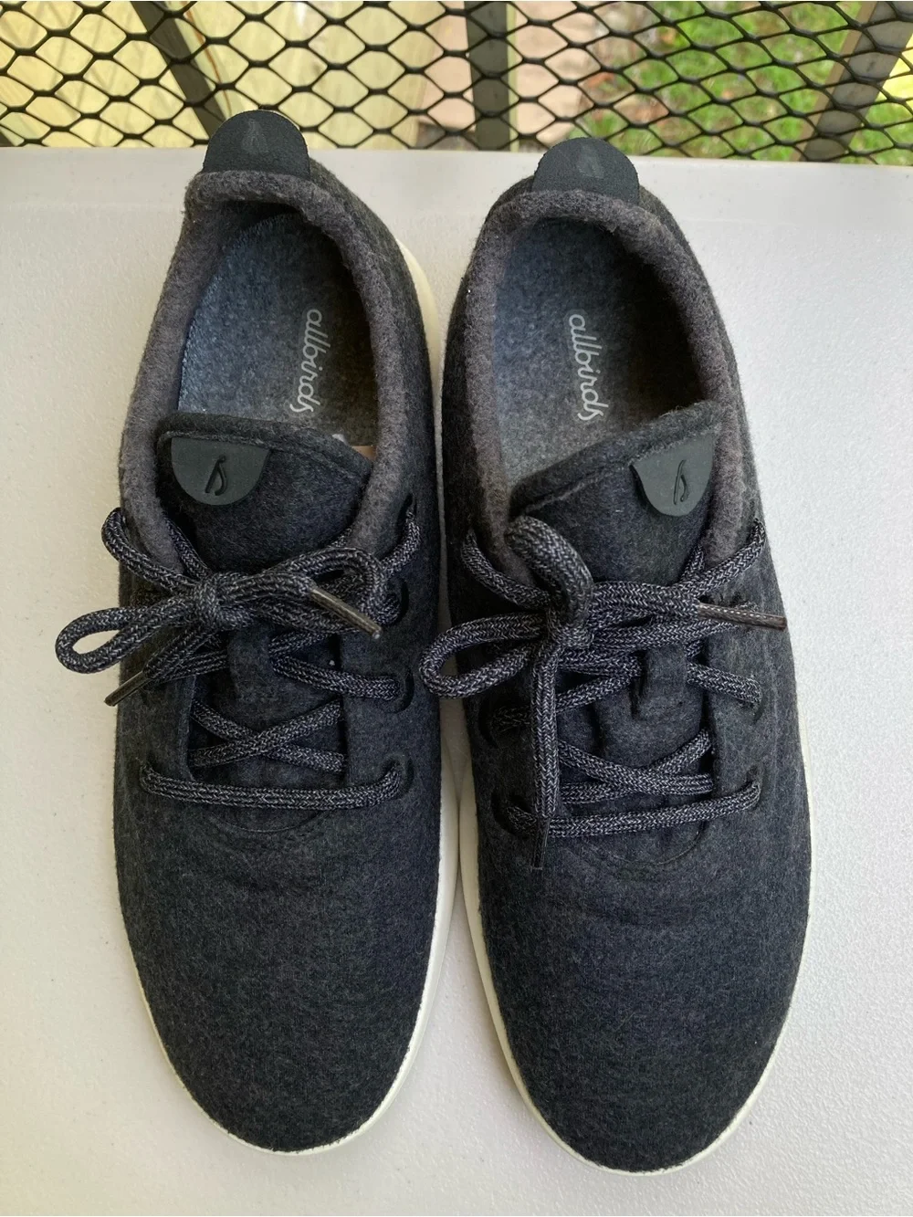 Allbirds Men's Size 11 Wool Runners Mizzles Merino Wool Dark Grey Sneakers